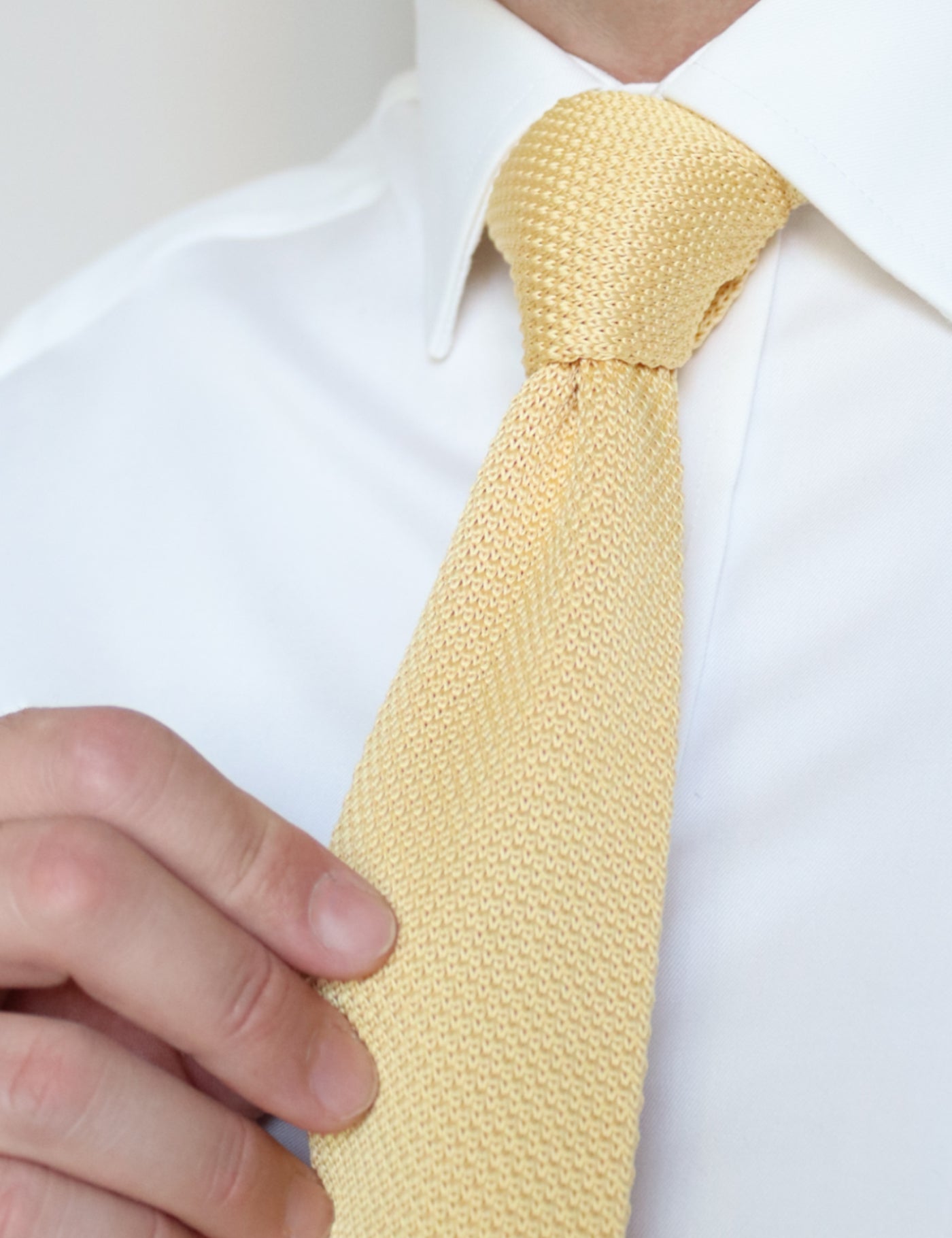 100% Polyester Diamond End Knitted Tie - Pastel Yellow