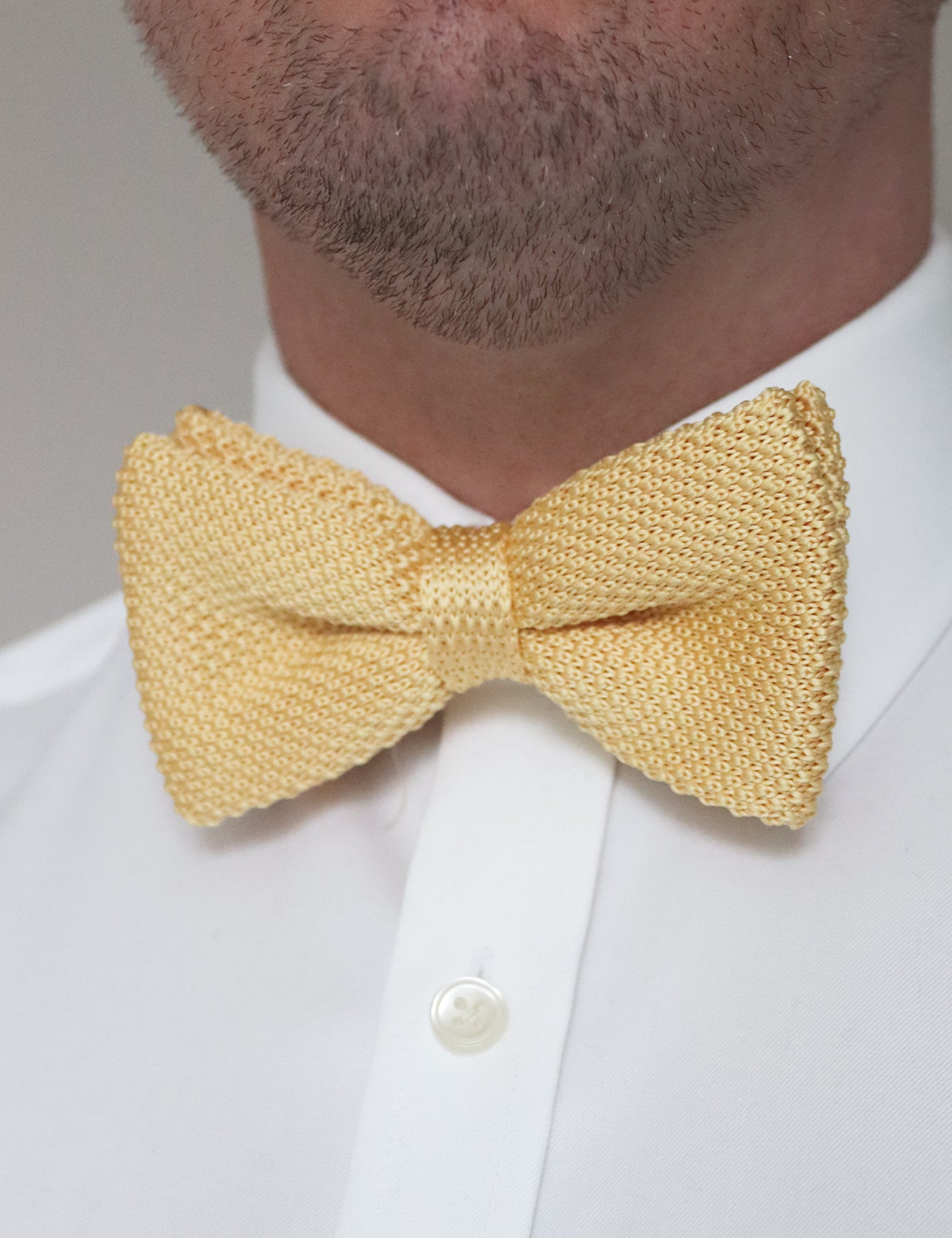 Knitted Bow Tie - Pastel Yellow